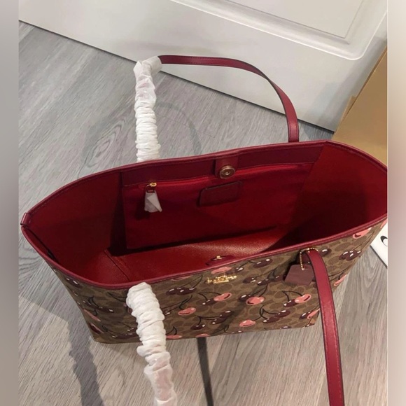 NEW COACH City Tote Bag - Picture 8 of 8